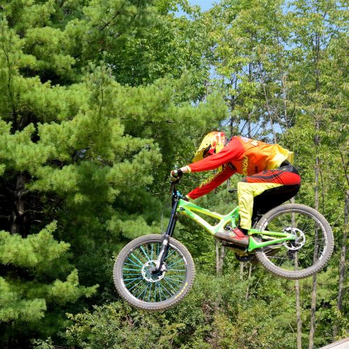 biker-3803747